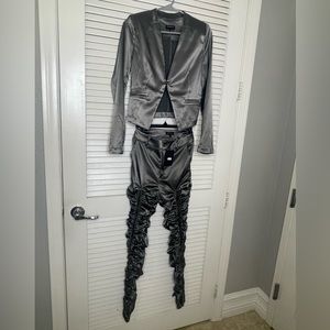 Gray Set (top and pants)/Small